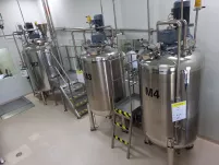 Linia do produkcji płynów w standardzie farmaceutycznym Kates 4x1000l - 2