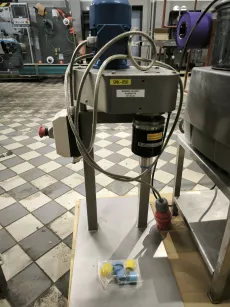 Dokręcarka nakrętek - nablatowa