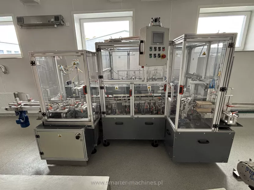 Automatyczna kartoniarka pionowa KPN-04