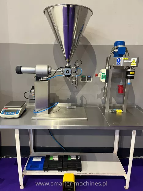 Dozownik nablatowy półautomatyczny